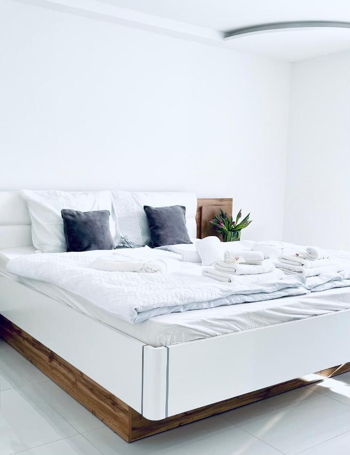 Luxe Apartments Ljutomer Kültér fotó
