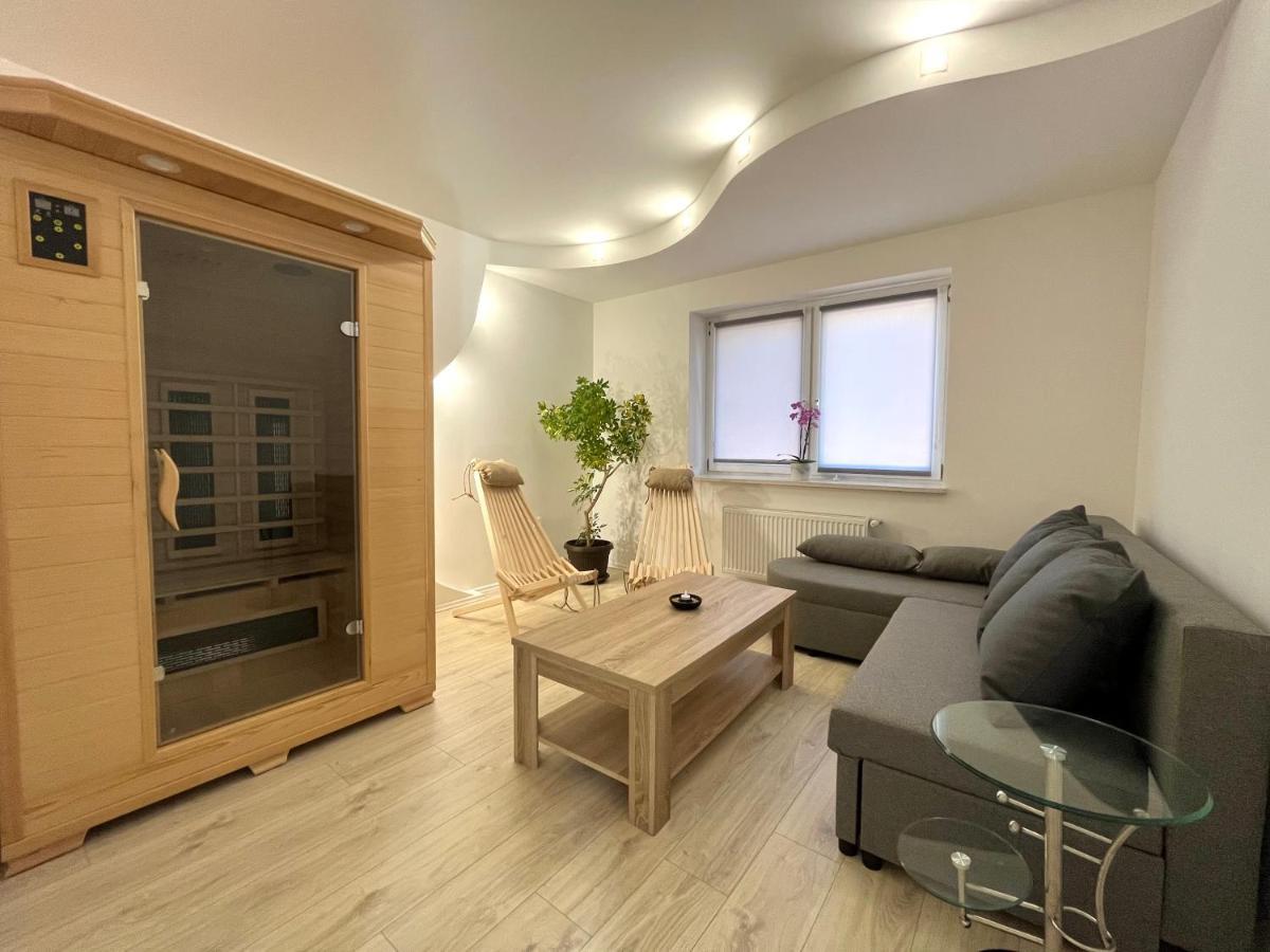 Luxe Apartments Ljutomer Kültér fotó