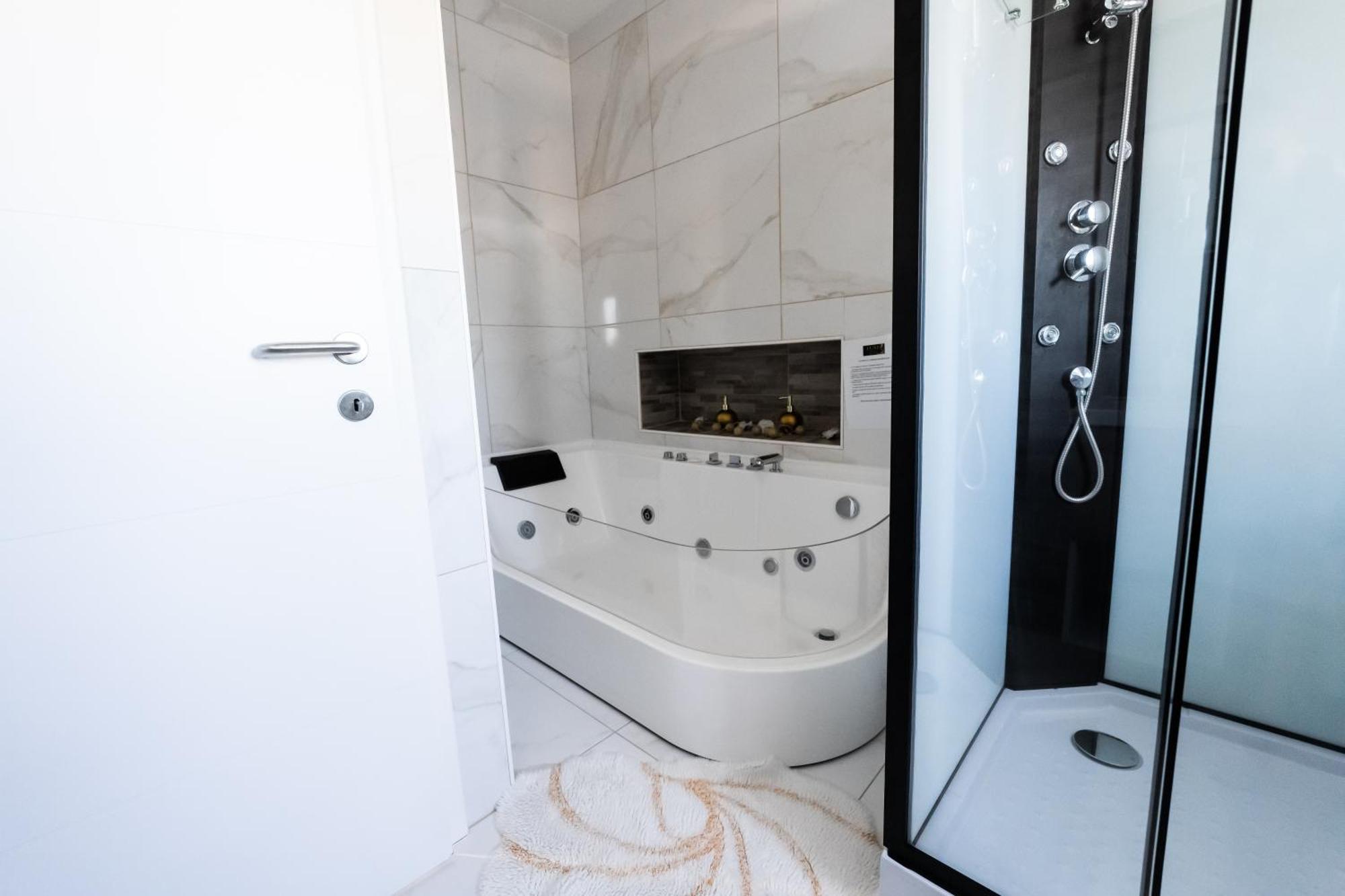 Luxe Apartments Ljutomer Kültér fotó